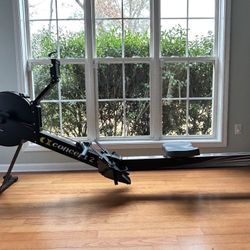 *Like New* Concept 2 Indoor Rowing Machine