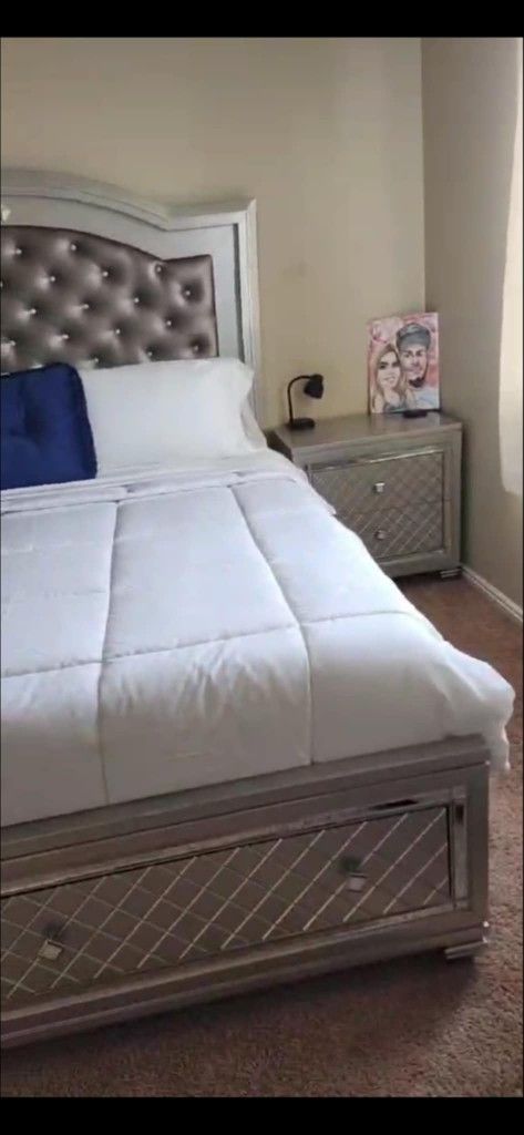 King Size Bedroom Set