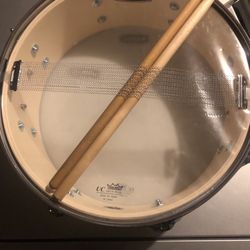 Drum With Drum Sticks