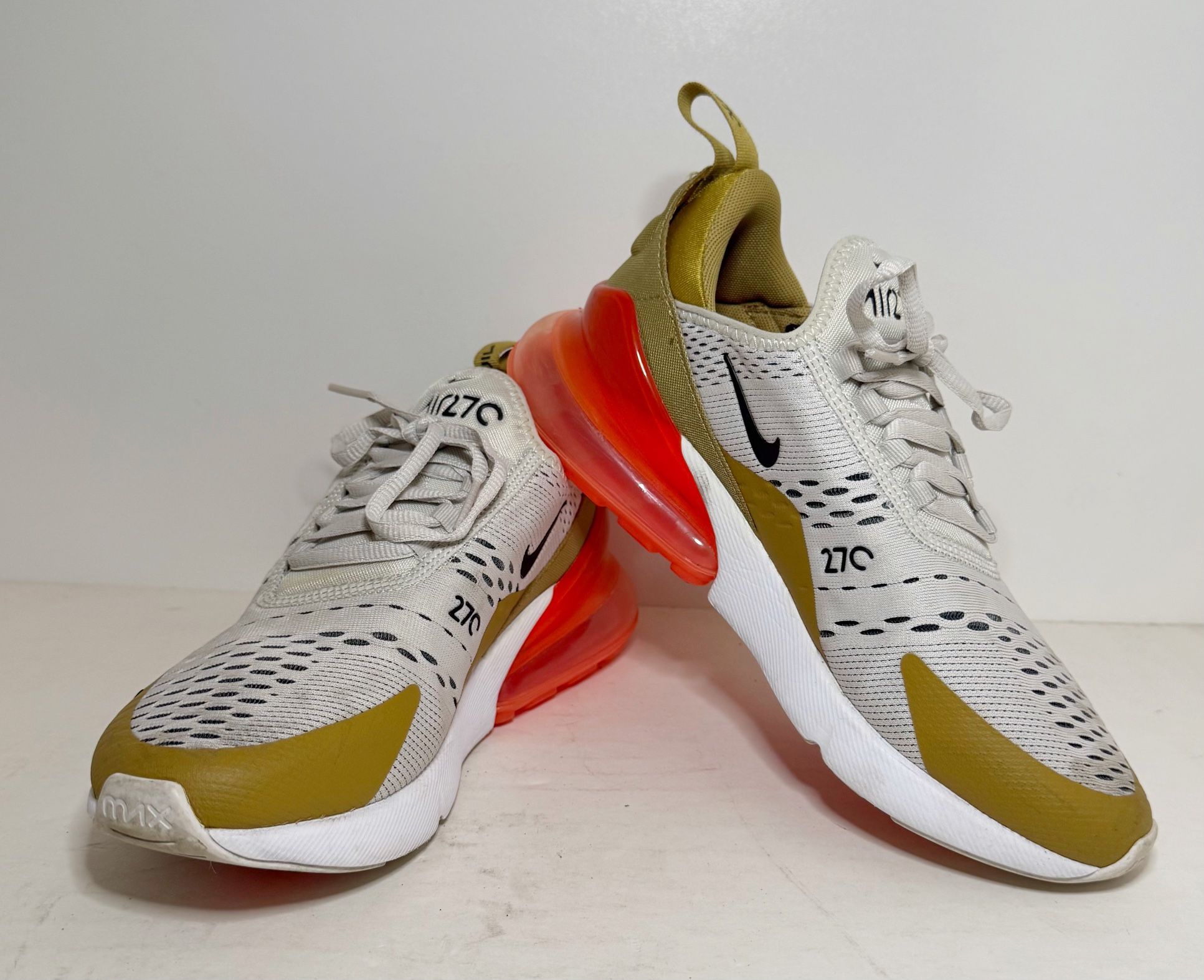 Nike Air Max 270 AH6789-700 Flight Gold Black Bone Crimson White Women Size 7.5