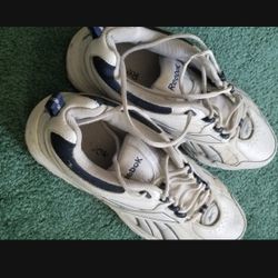 Mens Reebok Sneakers 