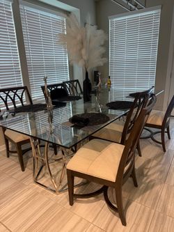 Dinning table