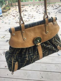 Fendi zucca magic bag