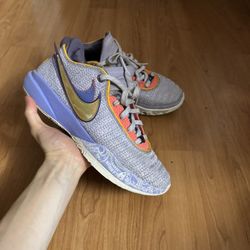 Size 8.5 Lebron 20 Purple and Gold