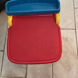 Crayola Play 'N Fold 2-in-1 Art Studio Easel Desk With Stool & Storage Color Yellow & Red & Blue, Drawing Boards