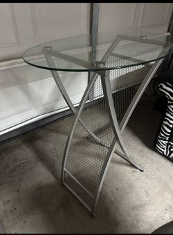 Tall accent table