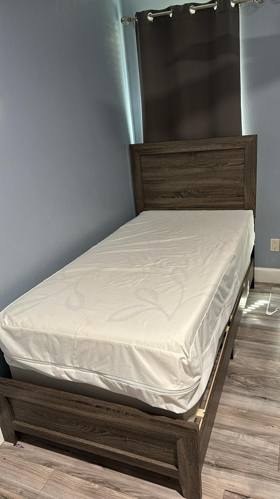 Twin Bed Frame 