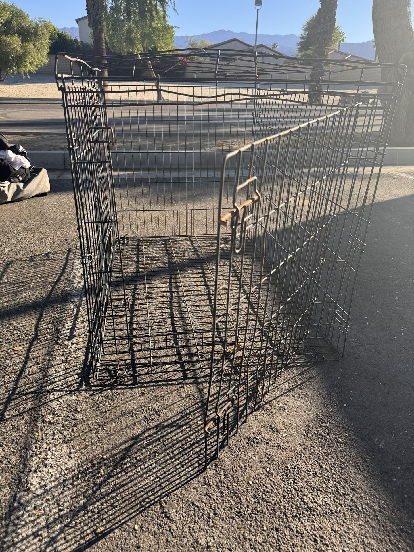 XL Collapsable Dog Kennel