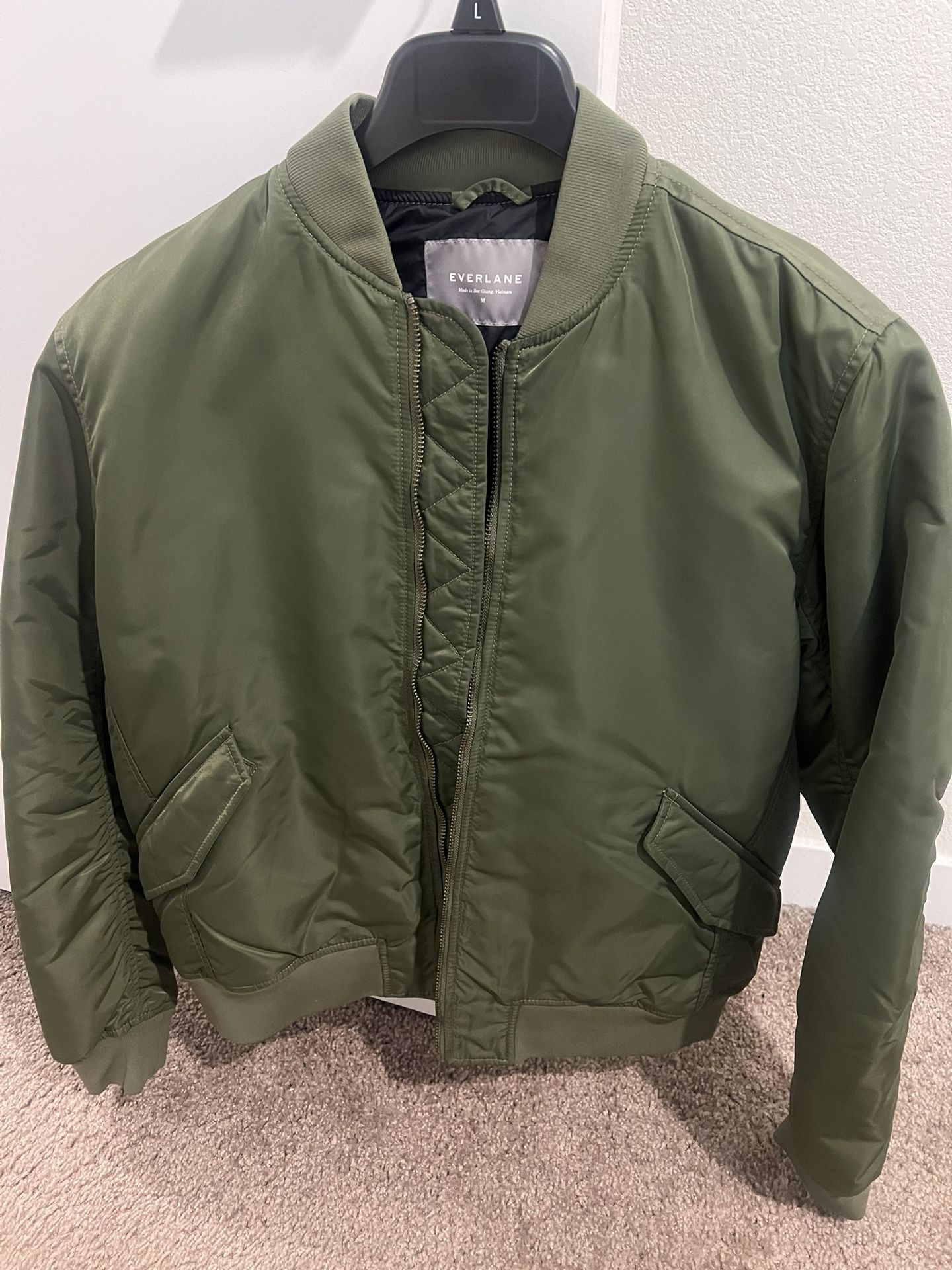 Everlane Men’s Bomber Jacket