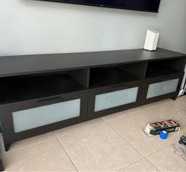 Center wall unit