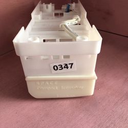 Samsung Fridge Ice Maker  Part # DA61-05227A