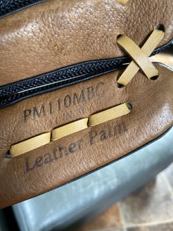 Baseball glove 11 inch (Right handed)