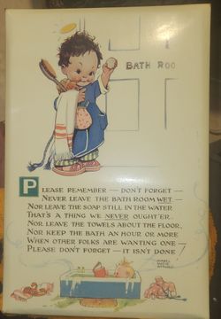 Authentic Vintage Bathroom Decor $35