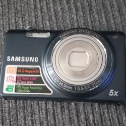 Samsung ST65 Digital Camera 