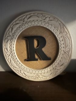 Monogram Letter R Round Wall Plaque