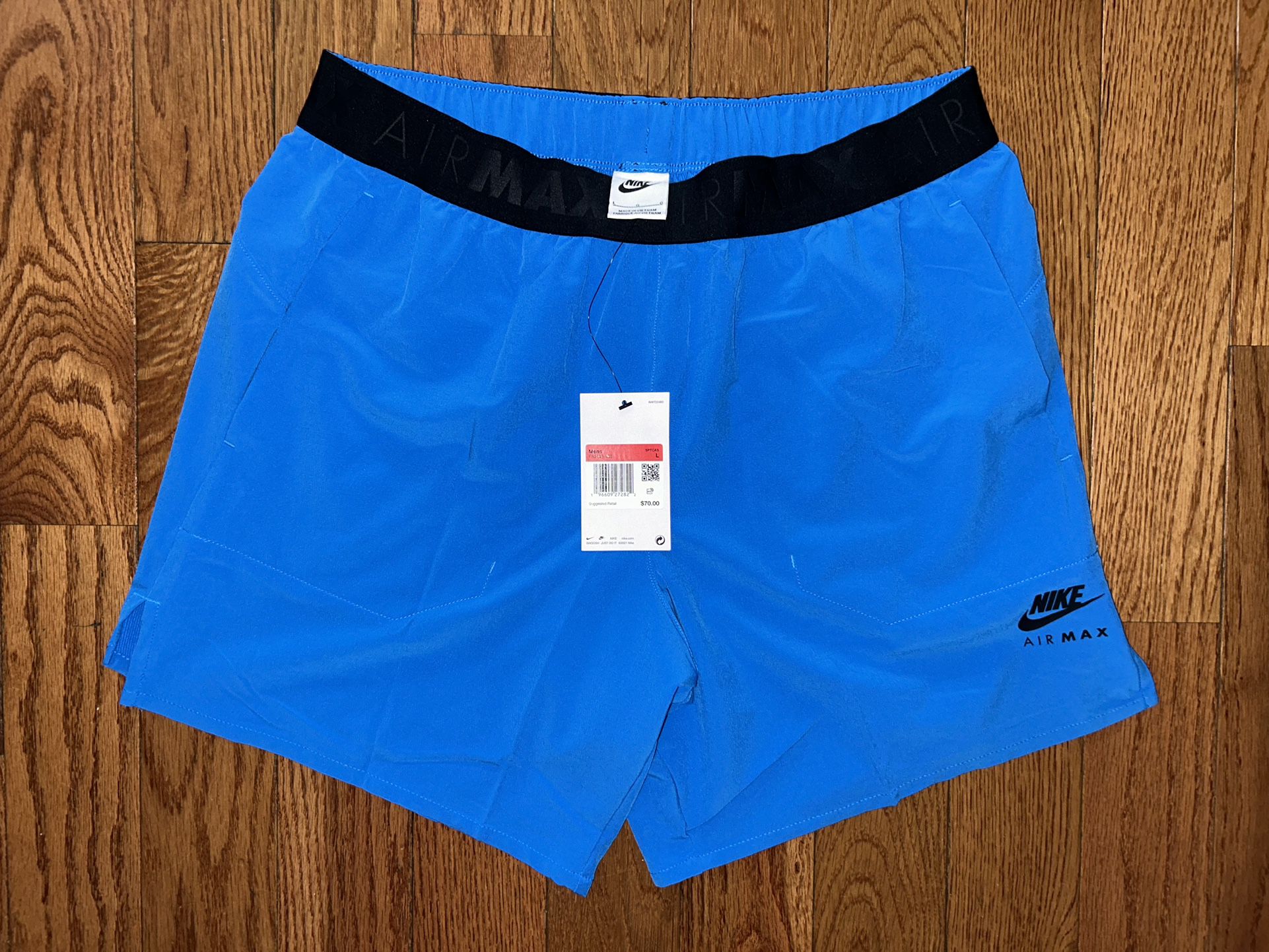 Nike Air Max Blue Shorts Size Large NEW