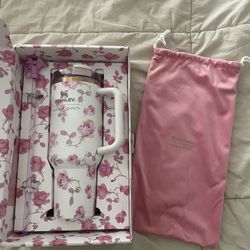 LoveShackFancy × Stanley 40 oz Quencher