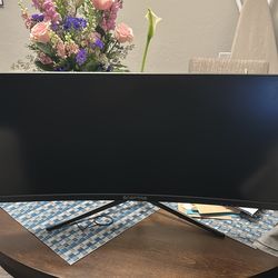 32inch Monitor