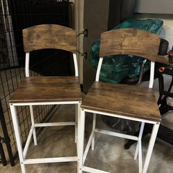 Bar Chair Or High Top Table 