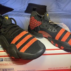 Adidas Trae Young 2 Size 11.5