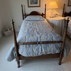 2 Vintage Antique Solid Wood Traditional Style Four Poster Twin Beds with mattress  $500 each