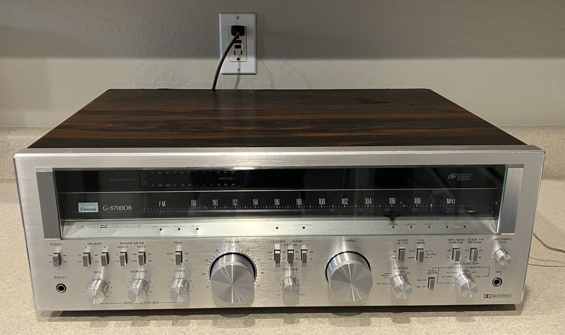 Vintage Sansui G-8700DB Monster Receiver