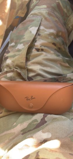 Ray-ban Sunglasses With Case For Sale 