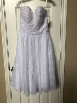 New Short Strapless Lace wedding dress Size 2, Sach and 34C bustier