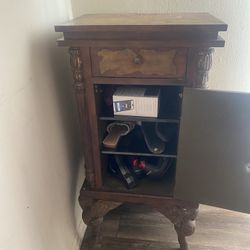 Antique Multi Use Living Room Furniture 