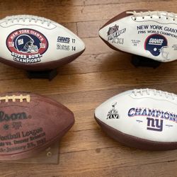 New York Giants Super Bowl Balls Commemorative Set