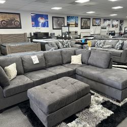 Gray Sofa Sectional w/ Free Ottoman 