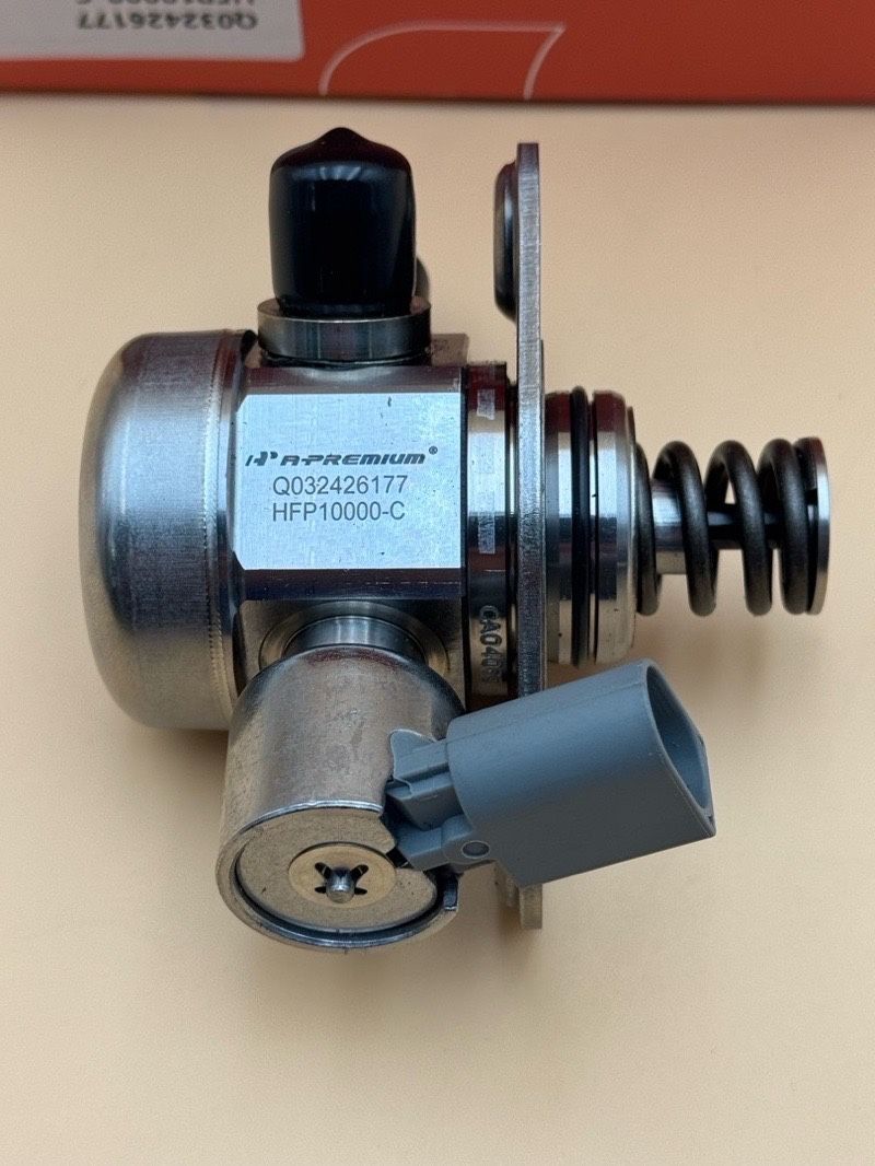 High Pressure Fuel Pump for Mercedes Benz GLK350 ML350 SLK350 E(contact info removed)-2018