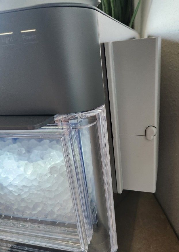 GE Opal 2 Magnetic Ice Scoop Holder