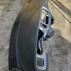 Dashboard Charger 2016 Available 