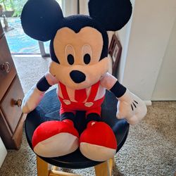 Disney Mickey Mouse Valentines Day Plush Stuffed Animal 