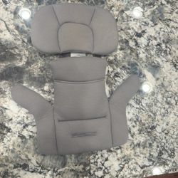 Nuna Newborn Car seat Insert 