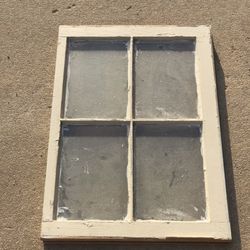 19” X 28” Vintage Pane Window