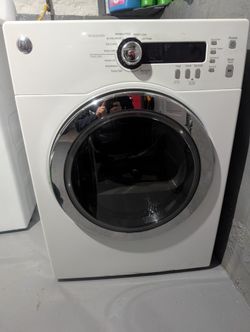 Ge Electric Dryer Brand New With Manuals 