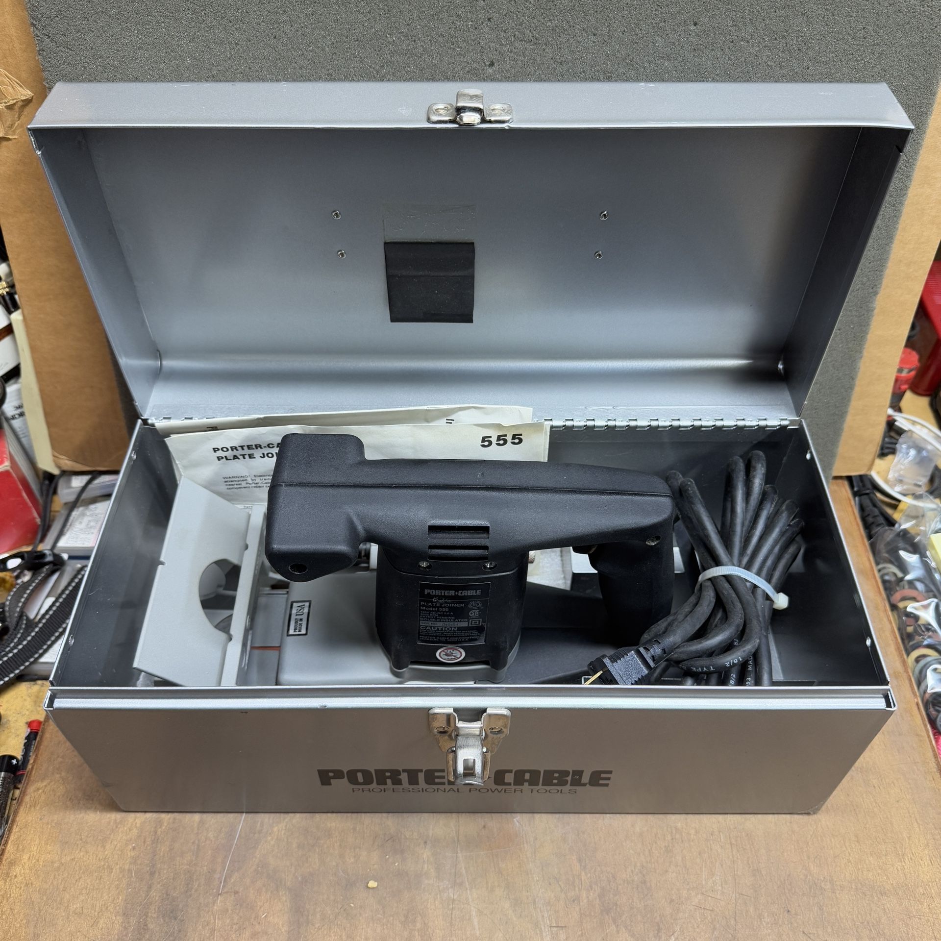Porter Cable Model 555 Plate Joiner 120V Biscuit Joiner With Hard Metal Case