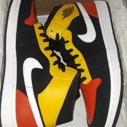 JORDAN RETRO 1 MEN SIZE 11.5 DS