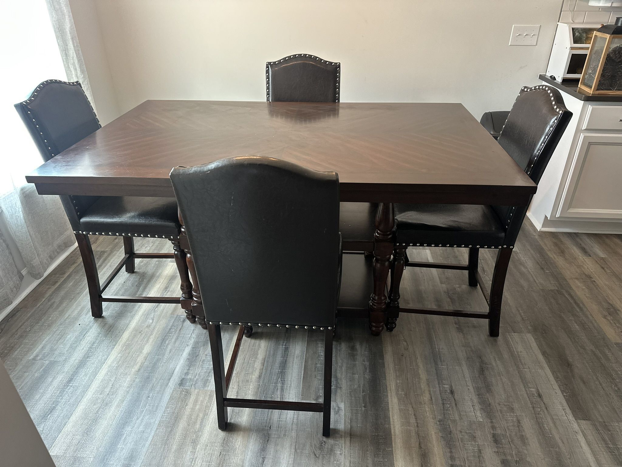 Brown Dining Table with Chairs