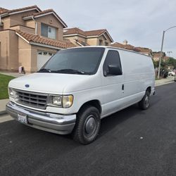 1995 Ford E-150