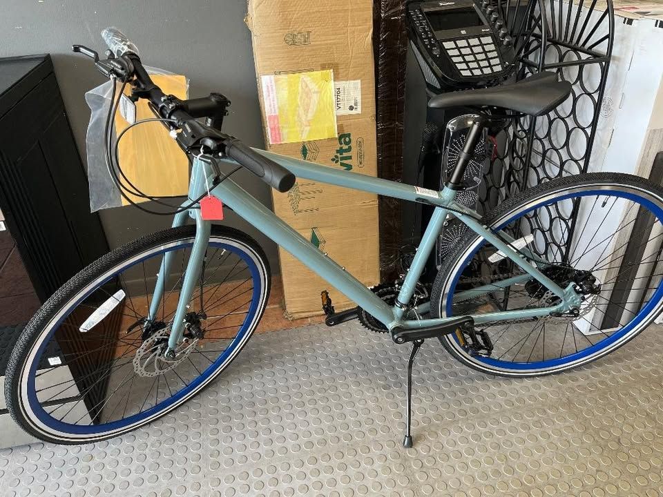 Loco Cycles City-X Hybrid - The G.O.A.T. 17" Bicycle NEW