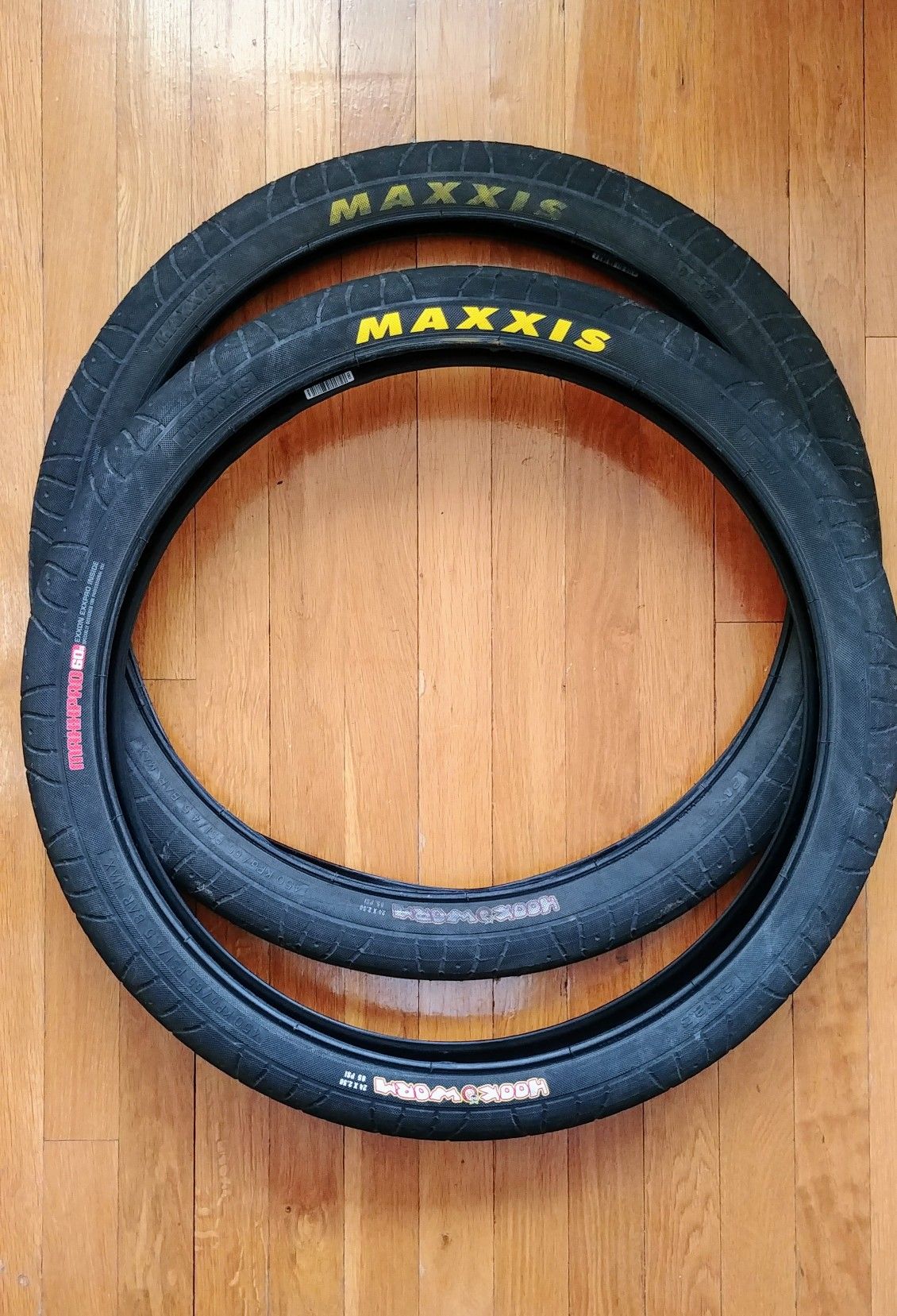 maxxis hookworm 24 x 2.5