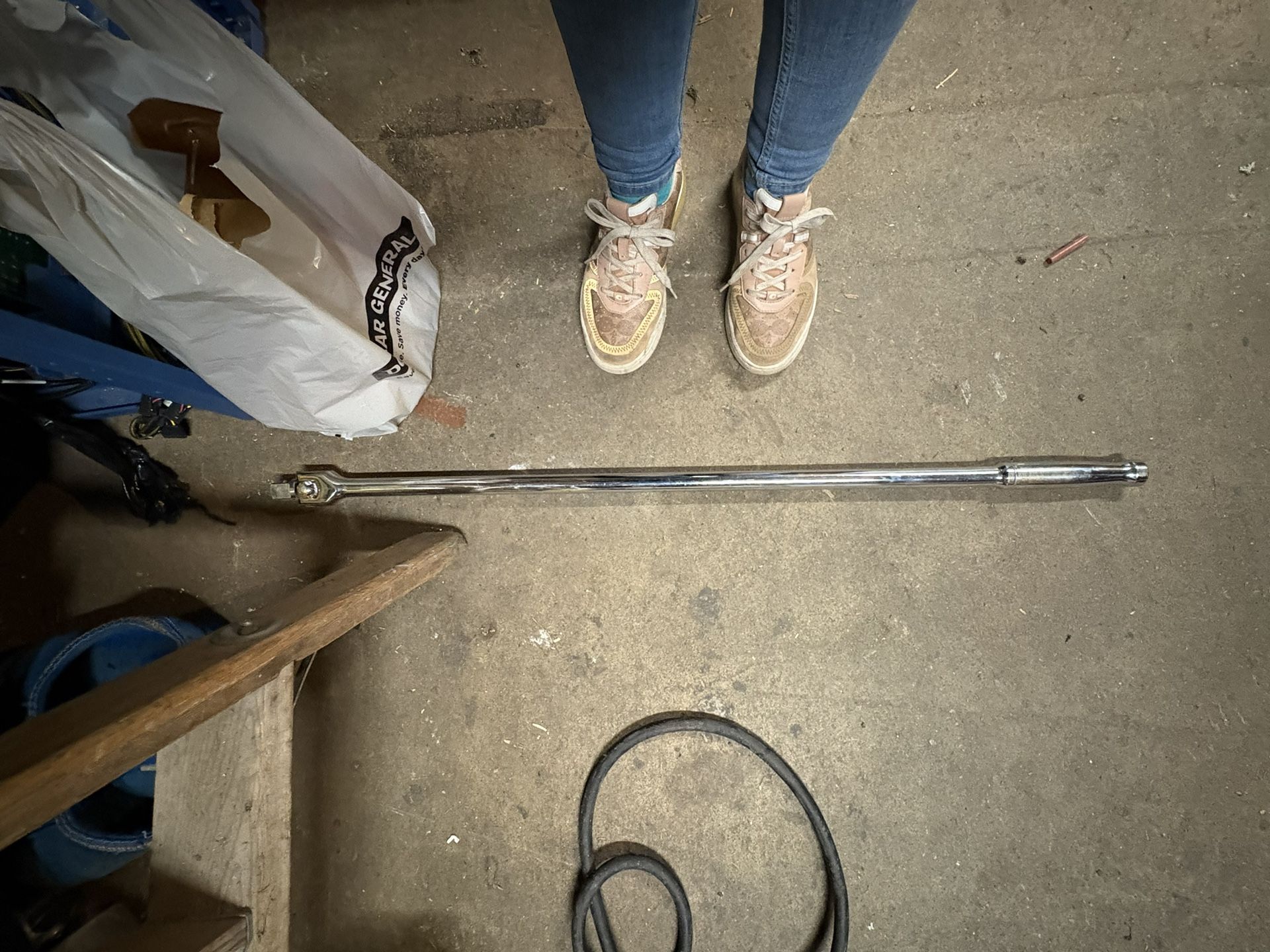 Breaker Bar