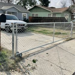 Fence / Chain Link / Privacy