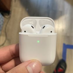 AirPods Gen 1