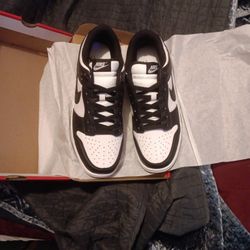 Nike Shoes Brand New 9.5 Black N White