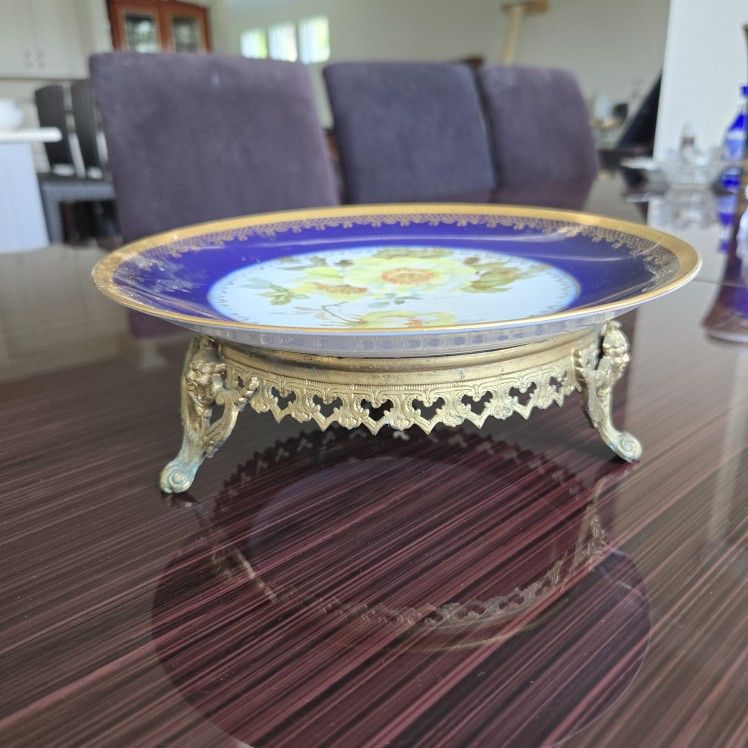 Antique Pedestal Dish Sèvres Porcelain