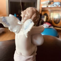 Lladro Figurine